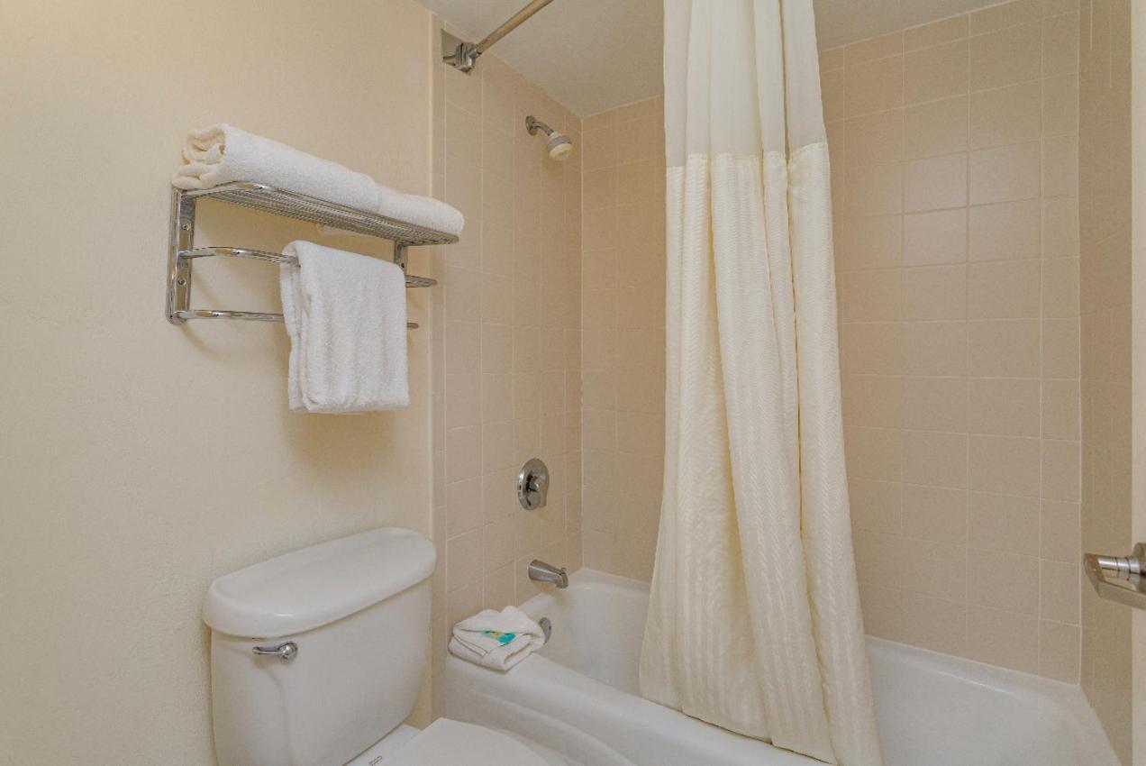 Oceanfront Condo At Daytona Beach Resort Bagian luar foto